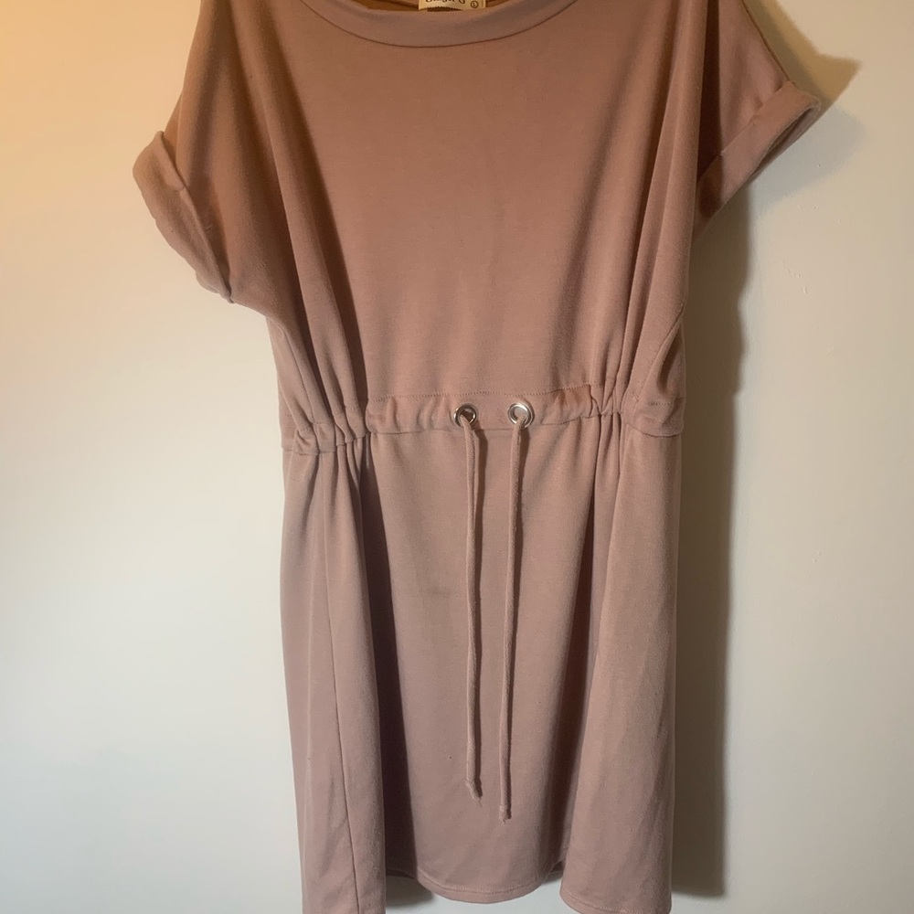 Dress - Picture 1 of 2